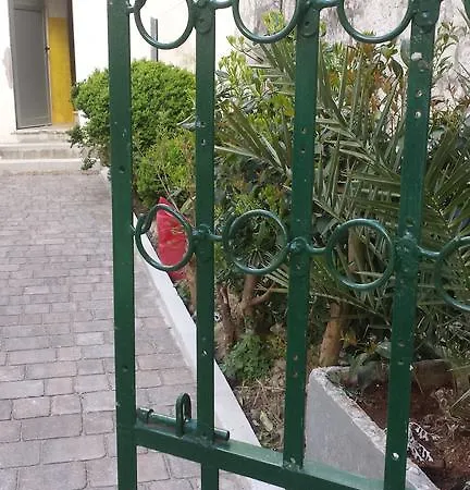 We Collect Umbrellas Spalato