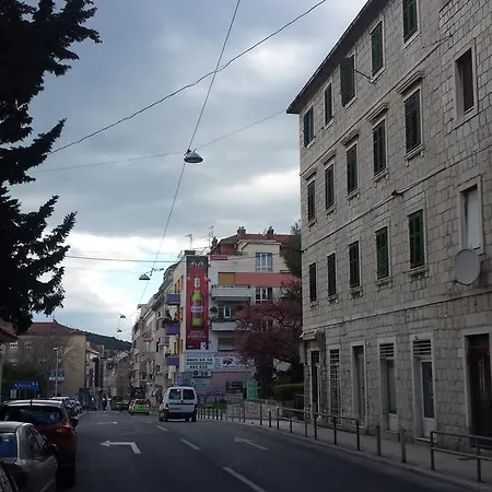 We Collect Umbrellas Appartamento